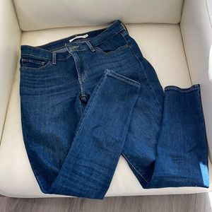 Levi’s 711 Skinny Size 26
